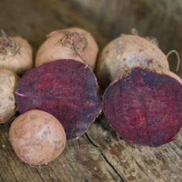 Warm beetroot and coconut relish