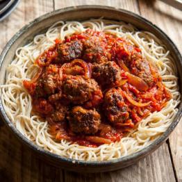 Italian meatballs with roasted peppers and spelt spaghetti